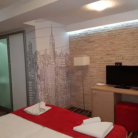 Melody Hotel 3*