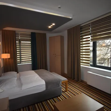 Melody Hotel 3*